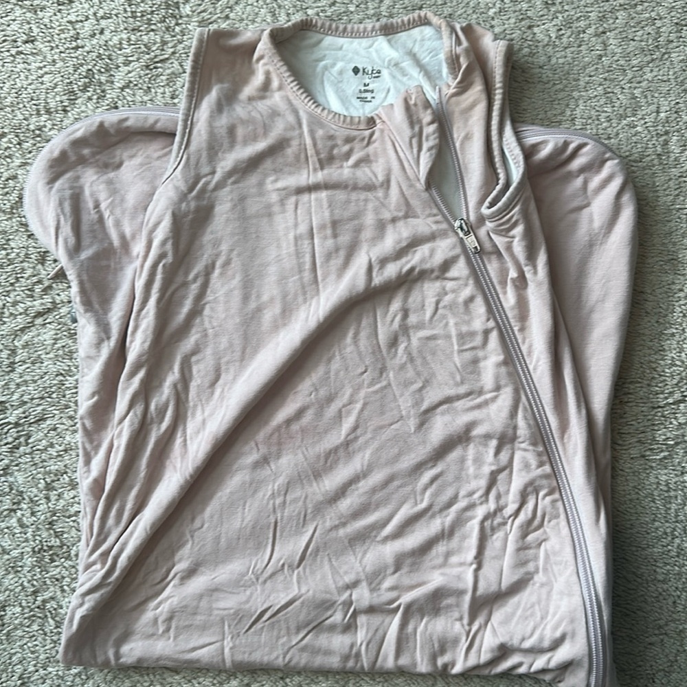 Kyte sleep sack Medium .5 tog great condition pink